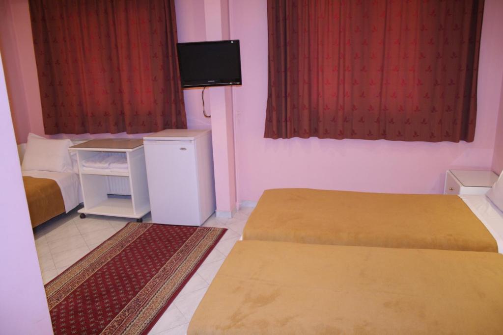 Hotel Avra Kardítsa Habitación foto